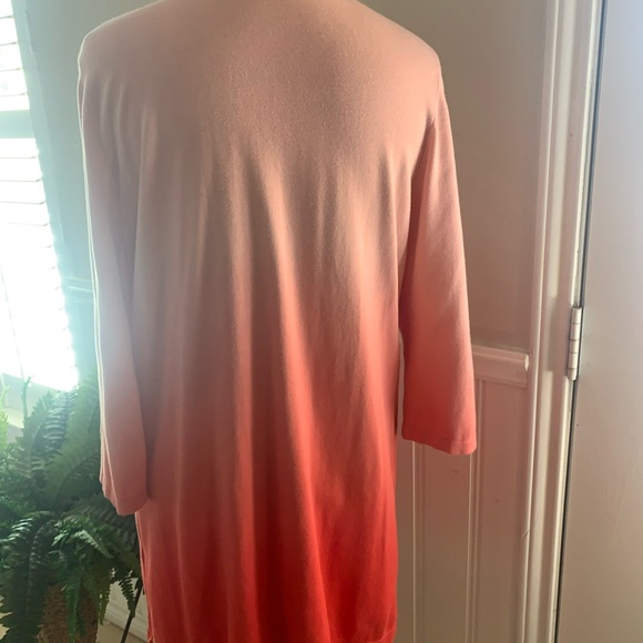 Isaac Mizrahi long  sweater - Picture 3 of 12